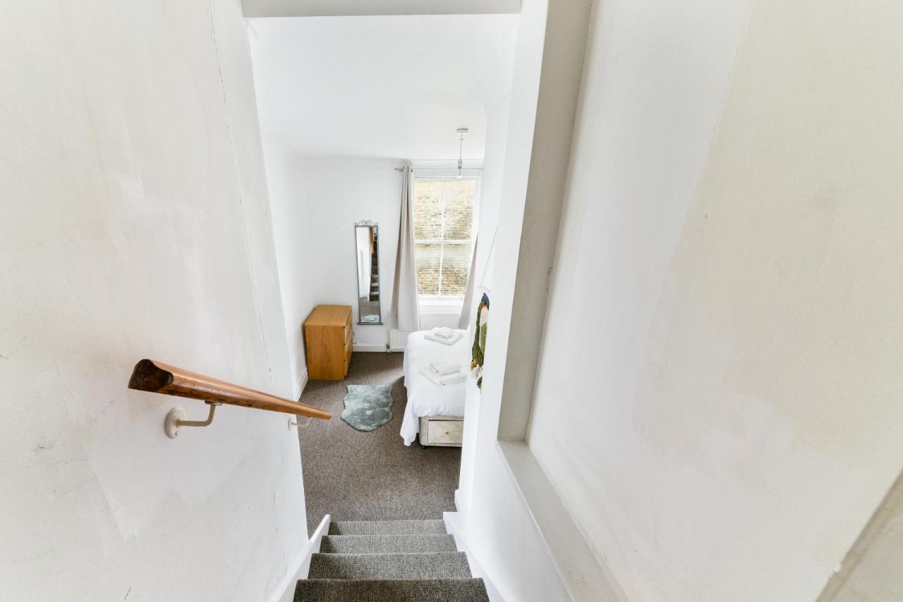 Maidavale 2 Bed Apartment - Sleeps 6 Лондон Экстерьер фото